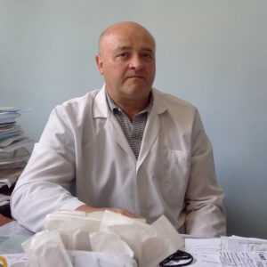 Лікарі центру
